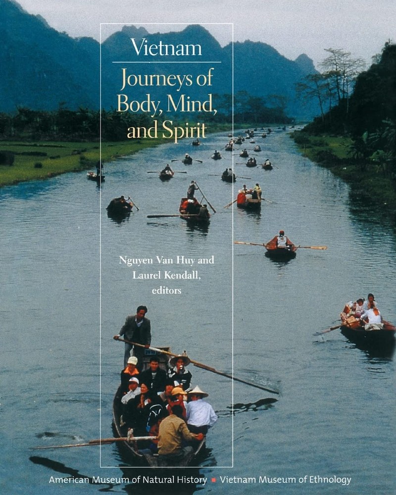 Cover of Vietnam: Journeys of Body, Mind, and Spirit